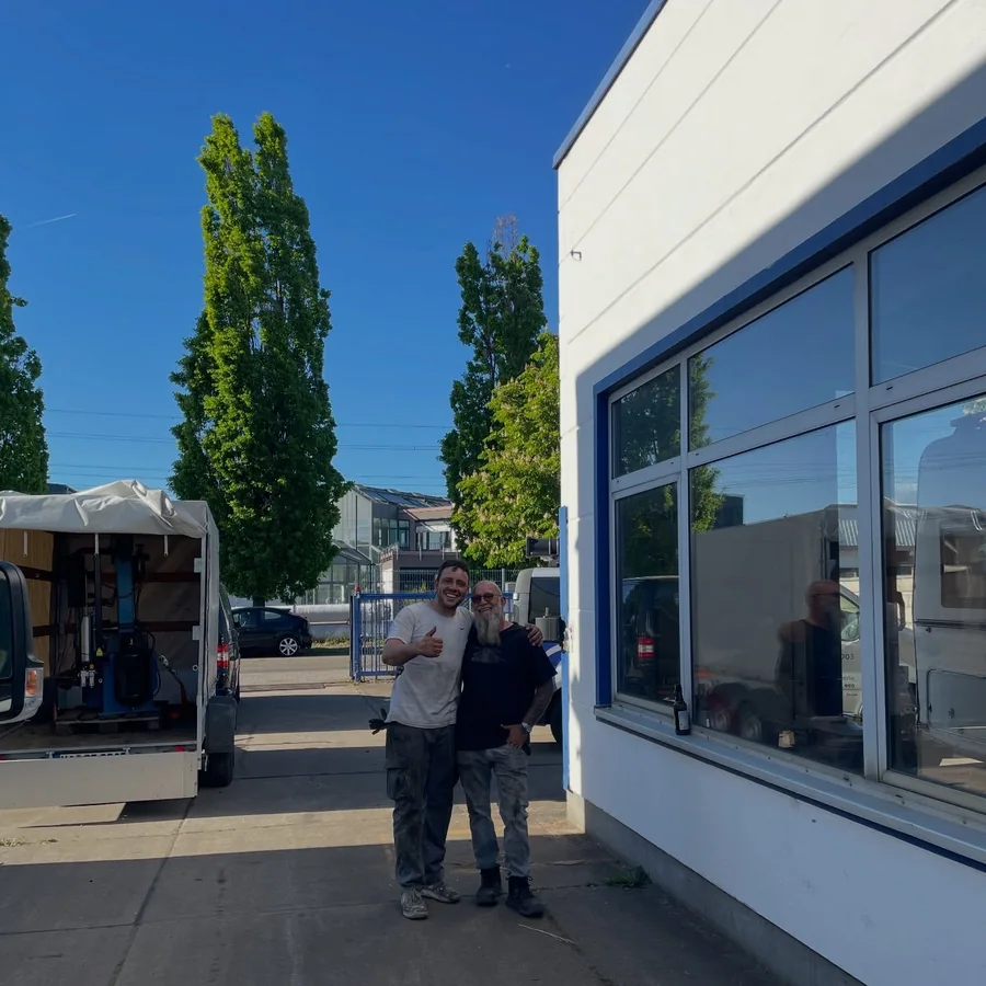 Die Werkstatt der KFZ Manufaktur Machauer von außen